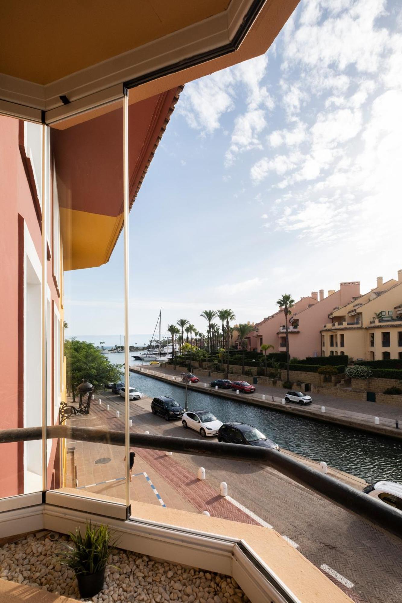 Aquamarine Apartment In Marina Sotogrande Exterior photo