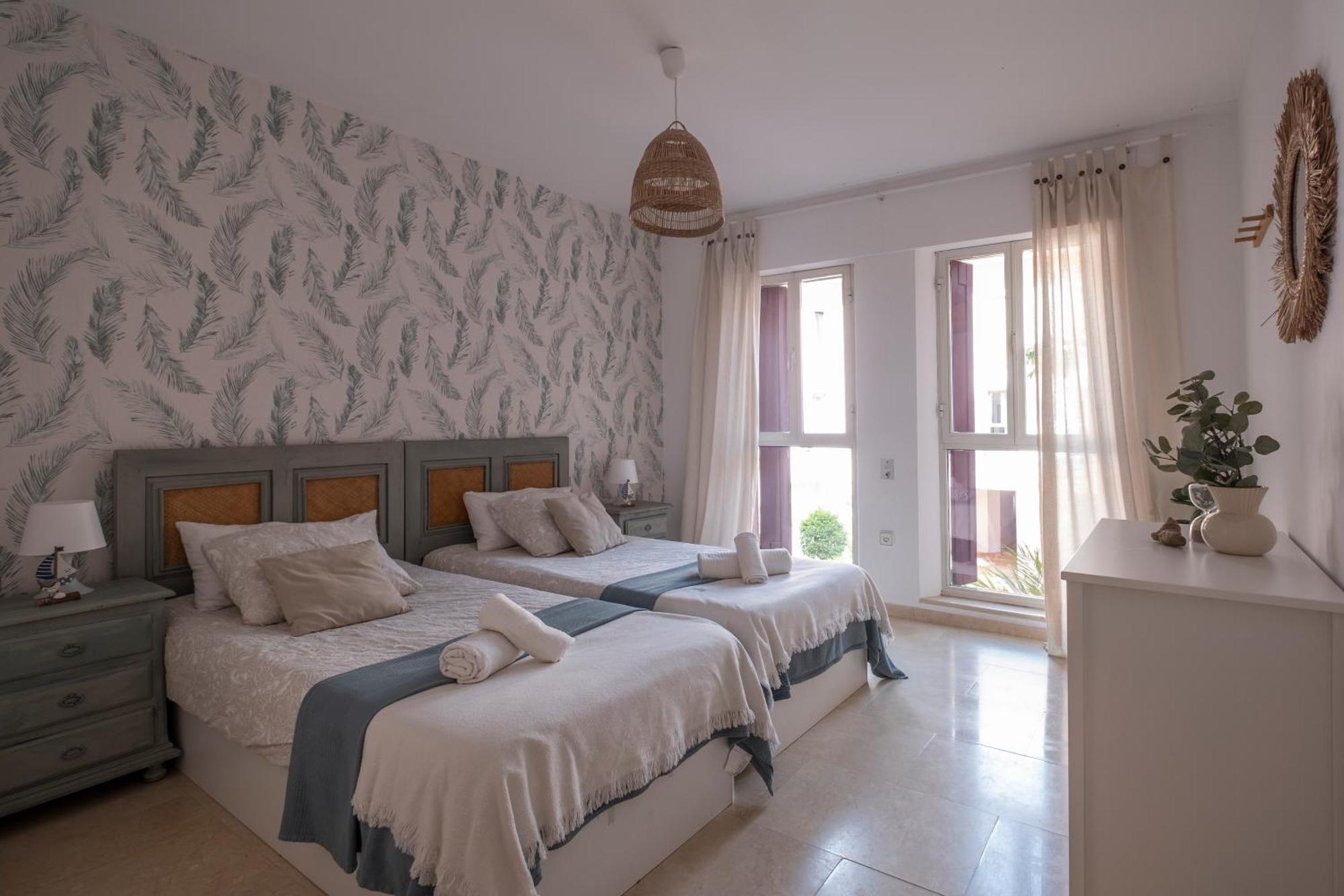Aquamarine Apartment In Marina Sotogrande Exterior photo